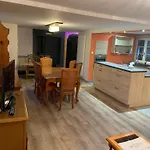 Les Cigognes De Bed & Breakfast 3*