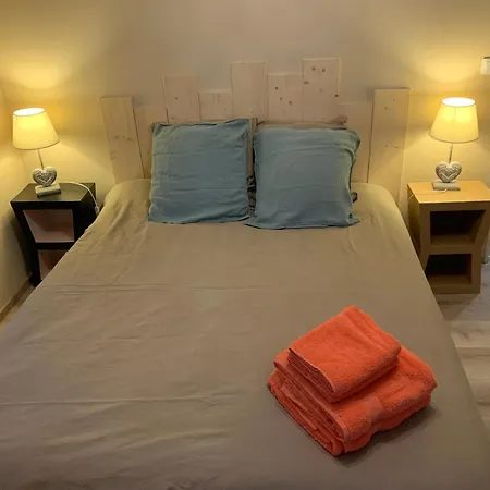 Bed & Breakfast Les Cigognes De *