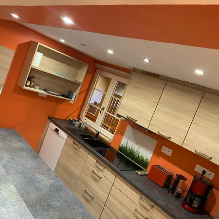 Les Cigognes De Nocleg ze śniadaniem