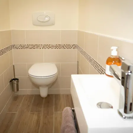 Nocleg ze śniadaniem Les Cigognes De 3*